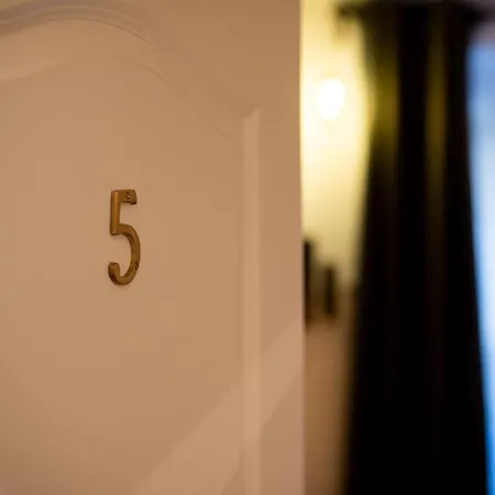 Le Madamine Pensjonat 4*